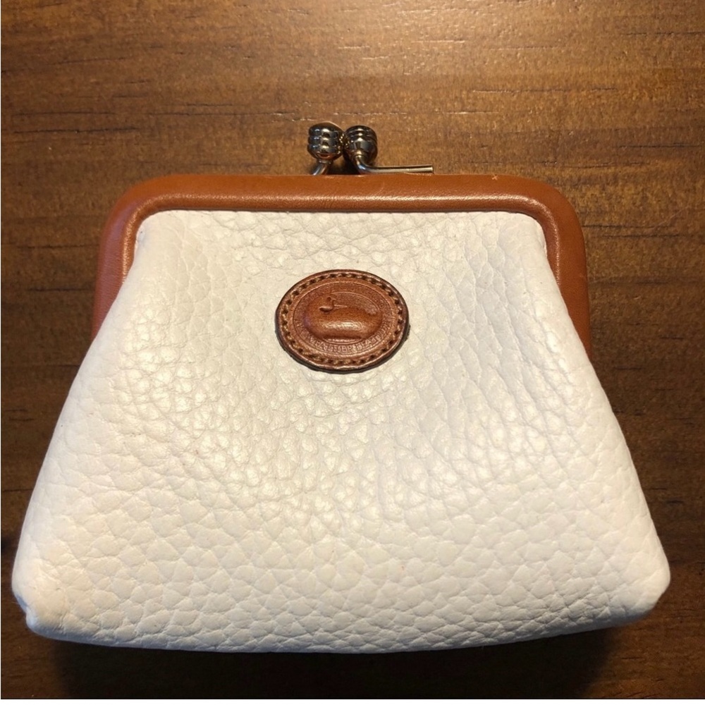 DOONEY & BOURKE COIN PURSE.100% authentic! Brand New!💕💕💕